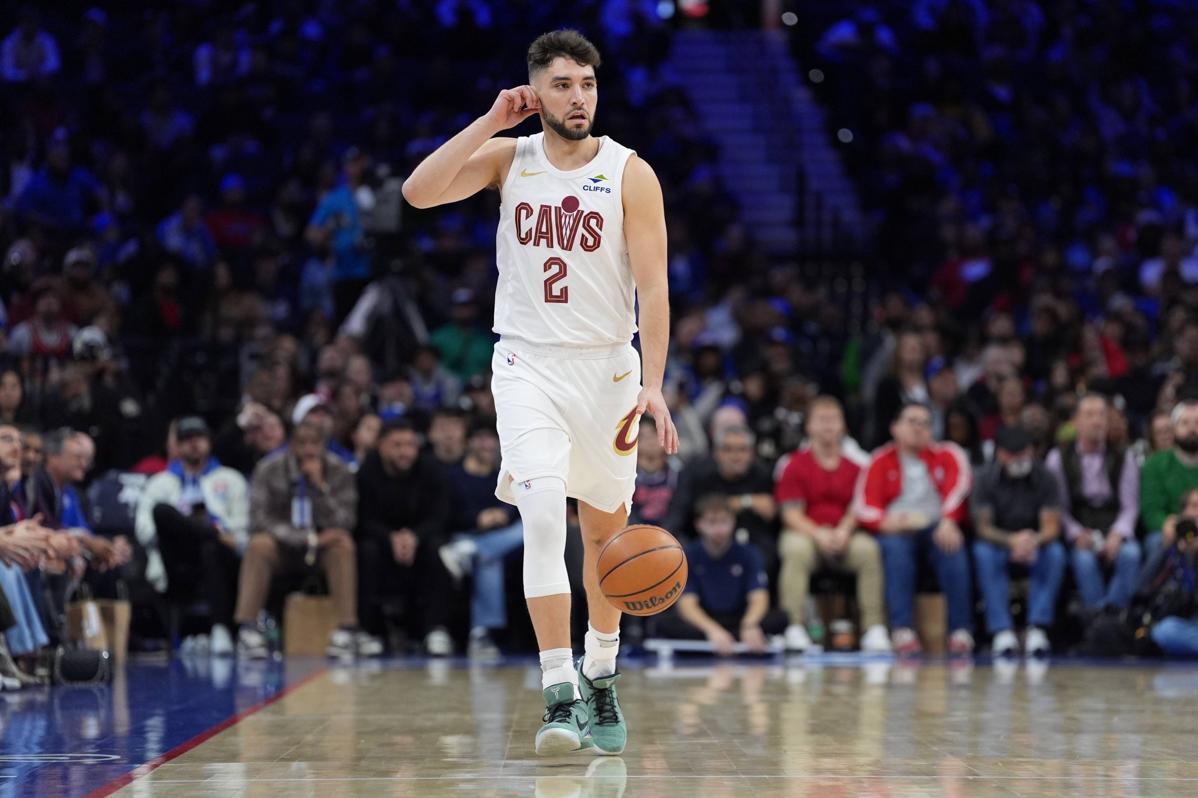 包含今夜CBA季后赛焦点战；印第安纳步行者迎来里程碑；引发热议；控场能力受关注的词条