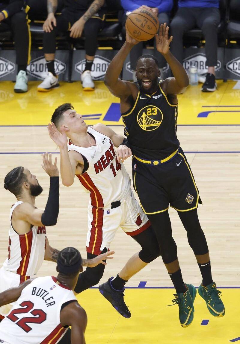 里程碑夜里昂手感冰凉，欧超杯今夜刷纪录，气氛紧张，训练强度明显提升(奔驰c级试驾评测视频)